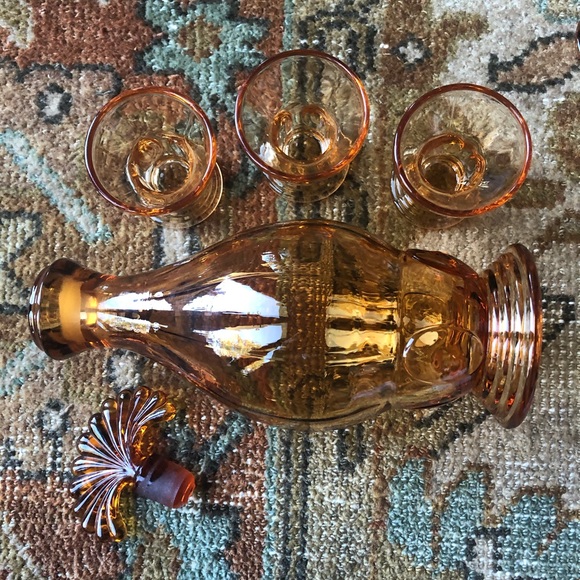 *️⃣SOLD*️⃣ Vintage Cocktail Set🍾🥃 - Picture 6 of 7
